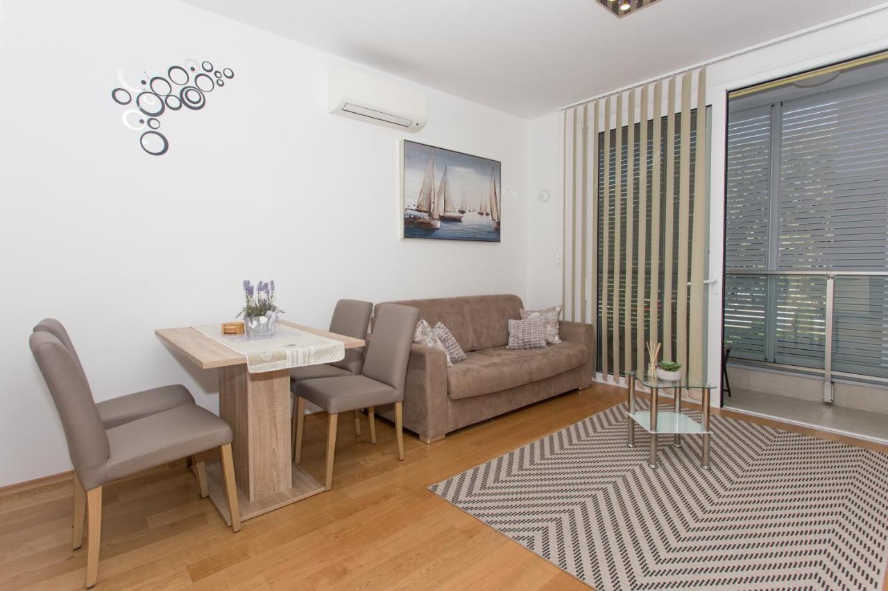 Iris Apartment Private Parking سبليت المظهر الخارجي الصورة