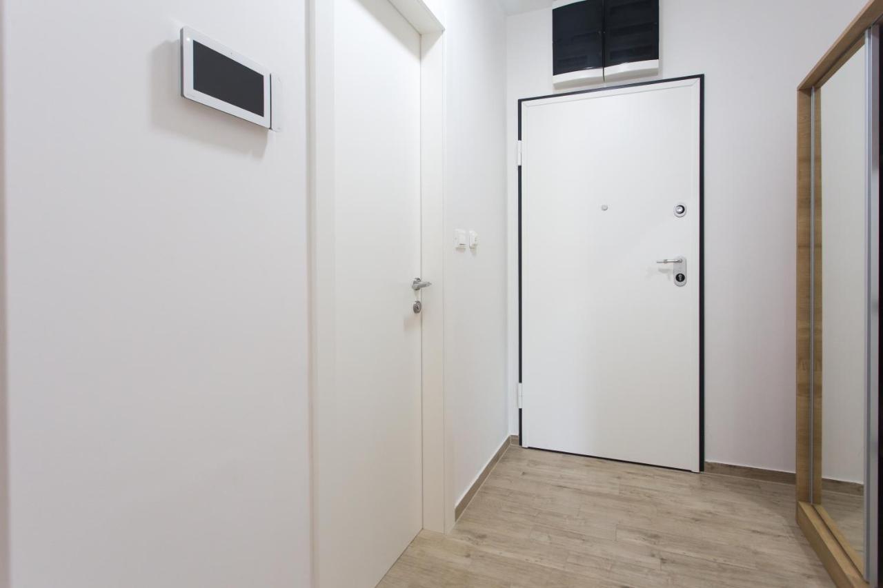 Iris Apartment Private Parking سبليت المظهر الخارجي الصورة