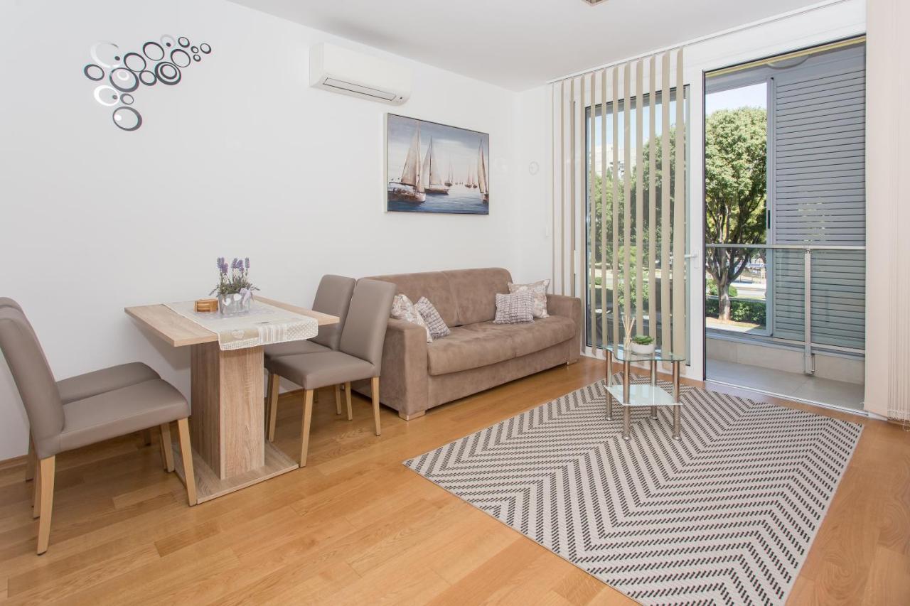 Iris Apartment Private Parking سبليت المظهر الخارجي الصورة